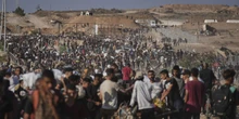 L’inchiesta di Haaretz sulle stragi di palestinesi durante la distribuzione del cibo a GazaSoldati israeliani hanno raccontato in forma anonima di avere ricevuto precisi ordini di sparare deliberatamente sui civili