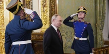 Putin ora propone negoziati diretti con l’UcrainaA Istanbul il 15 maggio, ma senza accettare prima il cessate il fuoco: Volodymyr Zelensky non ha ancora risposto