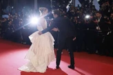 Le foto di sabato a CannesCon Jennifer Lawrence e Robert Pattinson per “Die, My Love” e il regista Richard Linklater per “Nouvelle vague”, tra gli altri