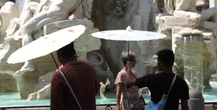5 minuti faIl caldo è un problema per il turismo a RomaCome nelle altre città d'arte le temperature estreme scoraggiano particolarmente le visite, e lo si vedrà ad agosto