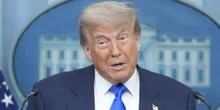 pochi secondi faDonald Trump ha annunciato nuovi dazi del 30 per cento all’Unione EuropeaRiguardano anche il Messico, e dovrebbero partire dal 1° di agosto