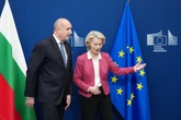 1 minuto faLa Bulgaria rischia una procedura d’infrazione europea, nemmeno sei mesi dopo avere adottato l’euro