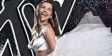 Una tiktoker che ce l’ha fatta a diventare popstarAddison Rae ha cominciato con i balletti e il playback, ma è riuscita dove molti altri hanno fallito: farsi prendere sul serio