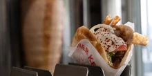 1 minuto faLa Turchia ha ritirato la richiesta per riconoscere il döner kebab come piatto tradizionale europeo