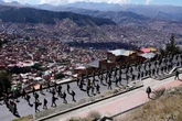 1 minuto faIn Bolivia sono in corso grosse proteste per chiedere le dimissioni del presidente di centrodestra Rodrigo Paz