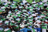 2 minuti faCosa c’è dietro la qualificazione dell’Uzbekistan ai Mondiali di calcioI buoni risultati delle giovanili e gli interessi del governo autoritario: il datore di lavoro dell’allenatore Fabio Cannavaro è il capo dei servizi segreti