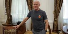 3 minuti faIl presunto passaporto russo del sindaco di Odessa sta diventando un casoZelensky sostiene che Hennadiy Trukhanov abbia la cittadinanza russa e l'ha rimosso dall'incarico, ma ci vari dubbi e cose che non tornano