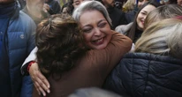 Per la prima volta in Cile c’è una candidata comunista alla presidenzaJeannette Jara, che ha posizioni meno radicali del suo partito, ha vinto le primarie della sinistra per le elezioni di novembre
