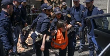 1 minuto faLa giustizia italiana si sta adoperando molto contro Ultima GenerazioneNegli ultimi tre anni sono stati avviati oltre 180 processi, di cui pochi conclusi con sentenze di condanna