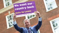 4 minuti faCome il Regno Unito arrivò a BrexitIl voto di dieci anni fa fu il risultato di una scommessa politica finita male, ma anche di processi più profondi