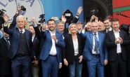 4 minuti faDopo Brexit non ci ha provato più nessunoI partiti radicali europei che volevano copiarla ci hanno ripensato, vedendo come è andata: ma forse nemmeno all'epoca facevano sul serio