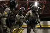 4 minuti faCos’hanno di speciale le forze speciali dei CarabinieriQuando intervengono le “teste di cuoio” e perché l’unica sede di Livorno spesso fa discutere, come è accaduto dopo la rapina di Napoli
