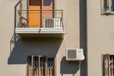 4 minuti faQuante case in Italia hanno l’aria condizionataNon sono solo le regioni più a sud ad avere più condizionatori, ma quelle dove l'estate è calda e umida insieme