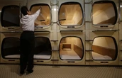 3 minuti faI capsule hotel sono usciti dal GiapponeAnche nelle principali città europee stanno arrivando gli alberghi in cui si dorme in piccole cabine simili a dei loculi
