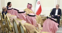 Tra Israele e Iran, i paesi arabi non vogliono stare con nessunoHanno condannato Israele ma hanno rapporti complicati con entrambi, e temono più che altro un allargamento della guerra