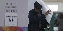 In Corea del Sud si vota per il presidente, dopo mesi di incertezzeDovuti alla rimozione del precedente, che aveva tentato di prendere il controllo del paese con la legge marziale