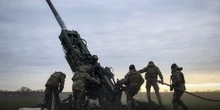 I due regioni ucraine occupate dai russi circa 700mila persone sono rimaste senza corrente a causa di un attacco con droni ucraino
