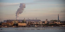 Vendere l’ex ILVA di Taranto è una missione quasi impossibilePer i motivi che si possono immaginare, legati ai conclamati danni ambientali, ma anche per altri meno scontati