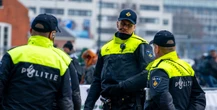 pochi secondi faCirca 180 tifosi della squadra di calcio del Napoli sono stati arrestati nei Paesi Bassi prima della partita col PSV Eindhoven