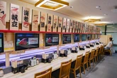 2 minuti faIl sushi sul nastro trasportatore sta uscendo dal GiapponeLa catena più importante continua a espandersi in Cina e quest'anno aprirà un ristorante anche a New York