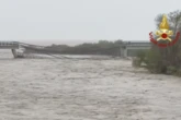 1 minuto faUna piena ha fatto crollare un ponte fra Abruzzo e MoliseScavalcava il fiume Trigno sulla statale Adriatica: in entrambe le regioni ci sono estesi disagi per gli allagamenti