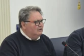 2 minuti faIl sindaco di Torre Annunziata, Corrado Cuccurullo, ha presentato le dimissioni a causa delle critiche del procuratore Nunzio Fragliasso
