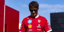 Il pilota della Ferrari Charles Leclerc è arrivato terzo nel Gran Premio di Spagna di Formula 1, vinto da Oscar Piastri