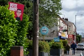 pochi secondi faLe elezioni nella periferia di Manchester che potrebbero cambiare la politica britannicaTra i candidati c'è il Laburista Andy Burnham, indicato da tempo come possibile successore del primo ministro Keir Starmer
