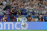 3 minuti faIn una sola partita Messi ha battuto moltissimi recordE ne ha eguagliati altri, come quello di chi ha segnato più gol ai Mondiali: occhio a Mbappé, però