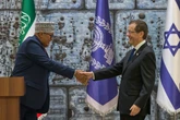 pochi secondi faIl Somaliland ha la sua prima ambasciata, in IsraelePiù precisamente a Gerusalemme: il governo di Netanyahu è l'unico a riconoscere come sovrano lo stato che si è autoproclamato indipendente dalla Somalia