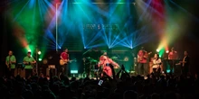 La band che va forte adesso in Groenlandia fa reggaeI Sauwestari sono diventati famosi localmente e non solo con un genere insolito nell'Artico, e una volta hanno rotto Spotify