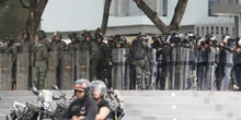 1 minuto faAlberto Trentini non è l’unico italiano detenuto pretestuosamente in VenezuelaAl Post ne risultano almeno altri 16, ma il suo caso resta unico: ora una nuova nomina al ministero degli Esteri potrebbe smuovere le cose