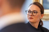 2 minuti faLa prima ministra dell’Ucraina si dimetterà, in un rimpasto di governo voluto dal presidente Zelensky