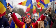 Le caotiche elezioni presidenziali in Romania, di nuovoL’annullamento di quelle di novembre ha causato la più grave crisi politica dal 1989, ora ci riprovano ed è favorita l’estrema destra