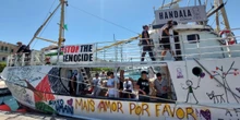 2 minuti faÈ partita da Siracusa un’altra nave della Freedom Flotilla Coalition diretta verso la Striscia di Gaza