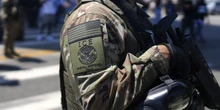 pochi secondi faLa più grossa operazioni contro l’immigrazione illegale dell’amministrazione TrumpIn uno stabilimento della Hyundai in Georgia sono state arrestate 475 persone, perlopiù sudcoreani