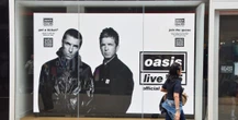 1 minuto faUn uomo è morto cadendo dagli spalti durante l’ultimo concerto degli Oasis a Wembley, a Londra