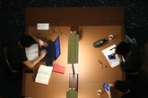 5 minuti faSi può fare qualcosa per la soglia dell’attenzione?I consigli contro le distrazioni servono, ma fino a un certo punto, e far credere che sia solo questione di volontà è parte del problema