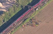 pochi secondi faDue treni si sono scontrati a Bedford, a nord di Londra: ci sono feriti