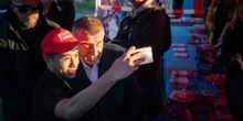 3 minuti faAlle elezioni in Cechia Andrej Babiš ci riprovaL’ex primo ministro è diventato ancora più e populista e ancora più di destra: ha buone possibilità di tornare al governo