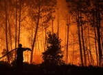 4 minuti faLe foto degli incendi in Francia e SpagnaVanno avanti da giorni e hanno costretto all'evacuazione di oltre 300mila persone