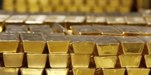 1 minuto faChe fare con le riserve d’oro italiane che sono negli Stati UnitiSono tante, quasi la metà del totale, e sono lì da decenni; c'è chi pensa che ora che c'è Trump sia meglio riportarle indietro