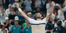 pochi secondi faChe storia, quella di Valentin VacherotHa vinto il Masters 1000 di Shanghai da tennista numero 204 al mondo, guadagnando di più in due settimane che nel resto della carriera