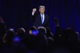 pochi secondi faTrump ha guadagnato tantissimo dalle criptovaluteOltre un miliardo di dollari, ma in generale nel primo anno del suo secondo mandato si è arricchito in molti settori