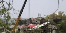 Le complicate indagini sul disastro aereo in IndiaSi sta ancora cercando la seconda scatola nera, non si sa come mai l'aereo sia precipitato e nel frattempo i morti accertati sono almeno 265