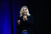 4 minuti faLa nuova missione di Erin Brockovich riguarda i data centerLa nota attivista ambientalista ha avviato un progetto per mapparli, visto che spesso le costruzioni iniziano senza che gli abitanti siano avvisati