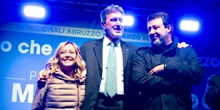 Matteo Salvini dice i toscani gli hanno «rotto le palle»Stava parlando di vino con il presidente dell'Abruzzo e ha fatto una battuta non proprio elegante, che ai toscani non è tanto piaciuta