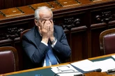 4 minuti faCapire meglio le due questioni sui migranti di cui si parla da giorniCosa sono il rimpatrio volontario assistito e il patrocinio gratuito, che il governo vuole modificare con il “decreto sicurezza”