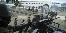 pochi secondi faIn un carcere dell’Ecuador almeno 17 persone sono morte negli scontri fra gruppi criminali