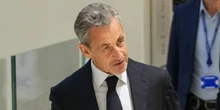3 minuti faNicolas Sarkozy è stato condannato per i finanziamenti elettorali ricevuti da GheddafiEra il processo più importante contro di lui: è stato dichiarato colpevole di associazione a delinquere ma innocente per le accuse più gravi